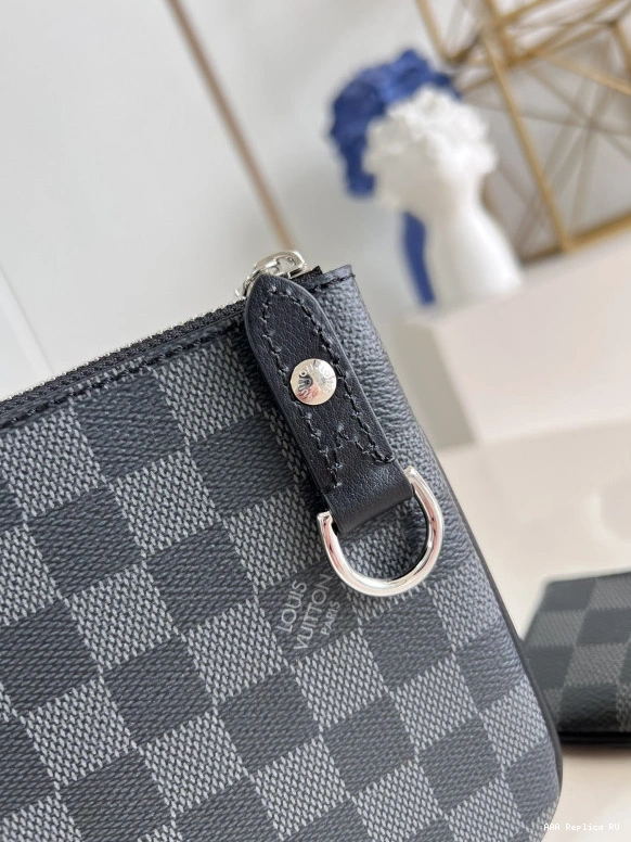 Aaa replica bags TRIO MESSENGER LOUIS VUITTON 0713